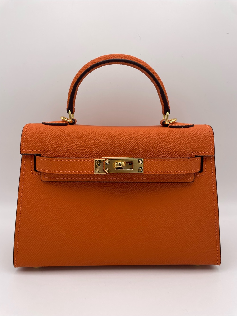 The Kinsley 19 - Orange